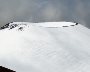 Mauna Kea's Snowy Summit: Photo by Donnie MacGowan